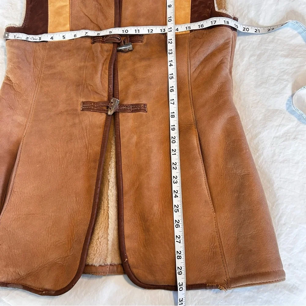 RARE Vintage Abercrombie & Fitch 70/80s Lambskin Suede Vest Tan and Brown 12